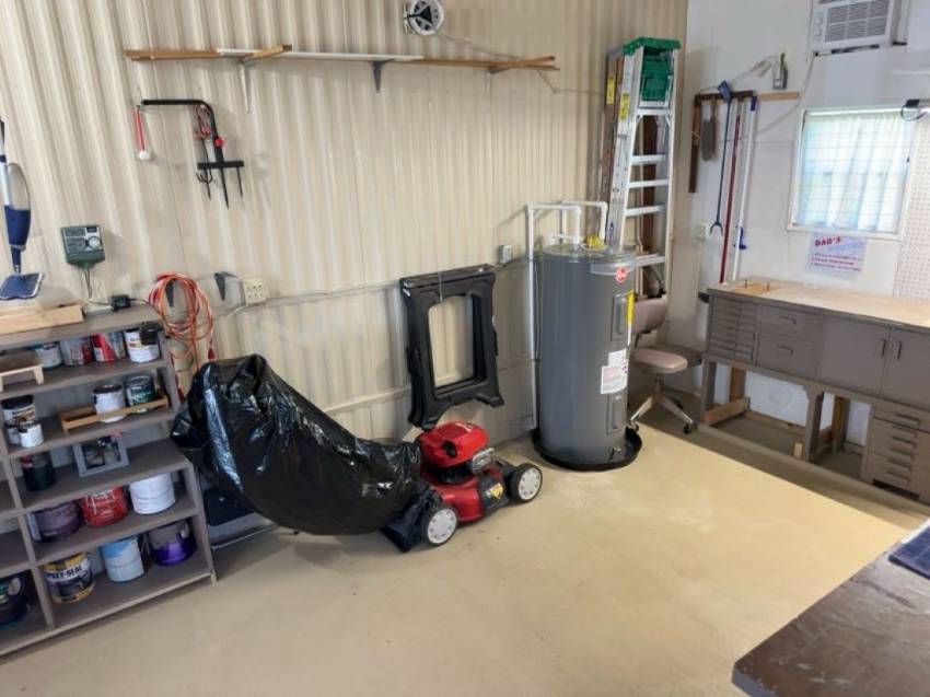 341 Sioux Drive a Winter Haven, FL Mobile or Manufactured Home for Sale